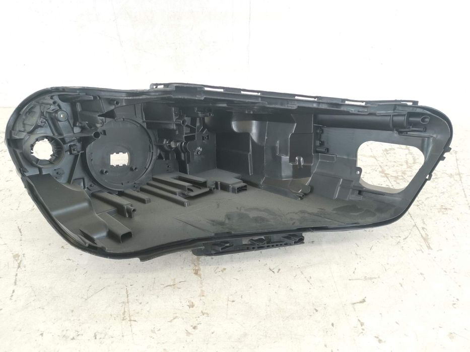 Десен фар кожух Led BMW X1 F48 [ - ] В добро състояние Right headlight