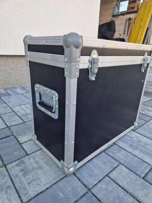 Moving head cu case inclus