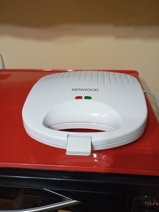 Тостерница Kenwood состояние идеальное