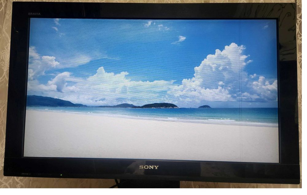 Срочно продаю Телевизор Sony 32 LCD Оргинал!