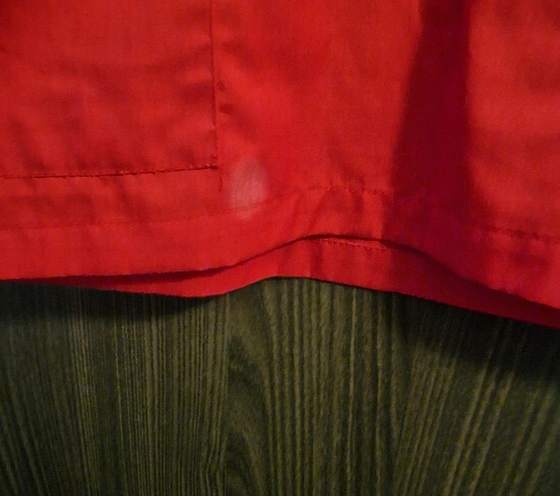 Vând costum medical Natural Design