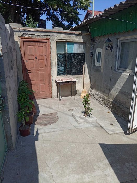 Casa de vânzare km 5 constanta 190.000 euro/meșterul Manole in fața porții statie de microbuz/501m2 ideal investiție mini pensiune/apart hotel