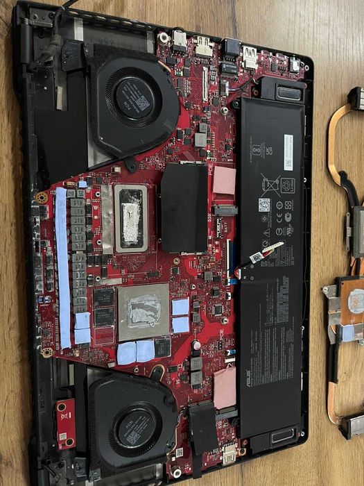 Ремонт ноутбуки, ПК и моноблоки после залитии