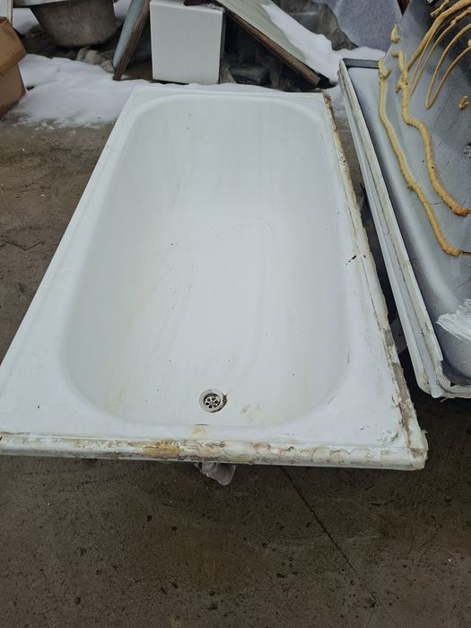 Ванну  продам стальную