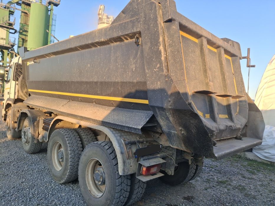 Autobasculata 8x4 Volvo . Scania .Ford