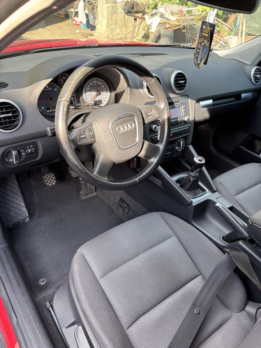 Vând Audi A3 1.6TDI