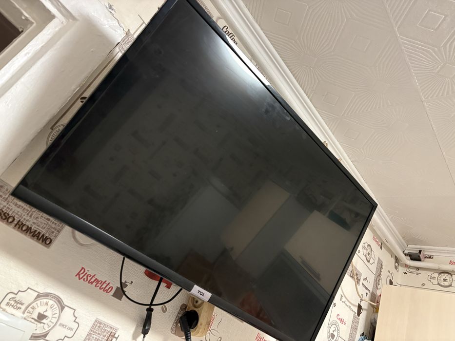 Продам телевизор