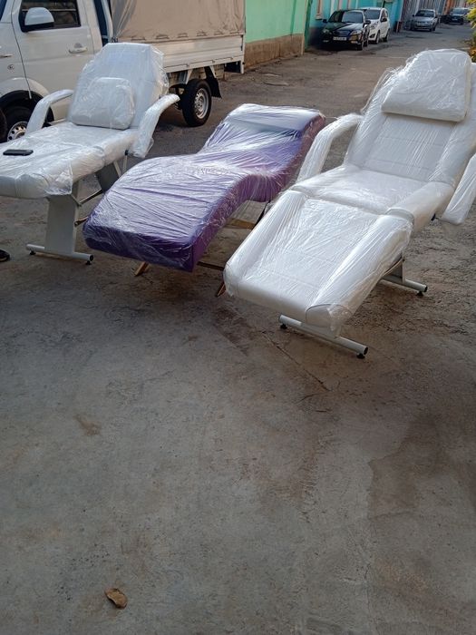 Кушетка ишлаб чикарамиз сифатига 1йил кафолат кушеткани узи 650 000