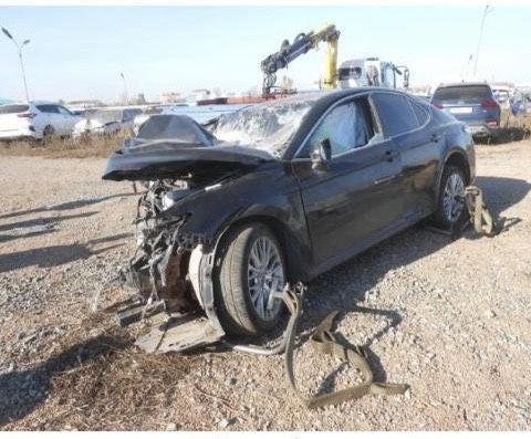 Продам camry по запчастым