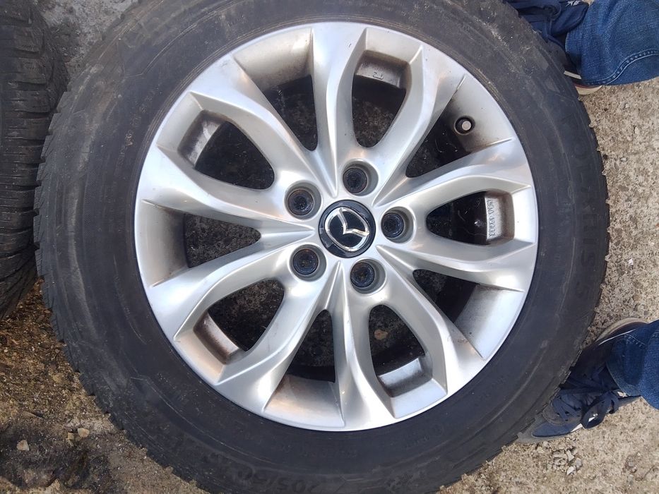 Лята джанта 16ки Мазда с гуми 205/60/16 mazda