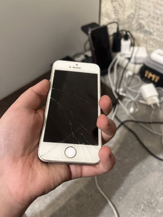 iPhone 5s в таком себе состоянии