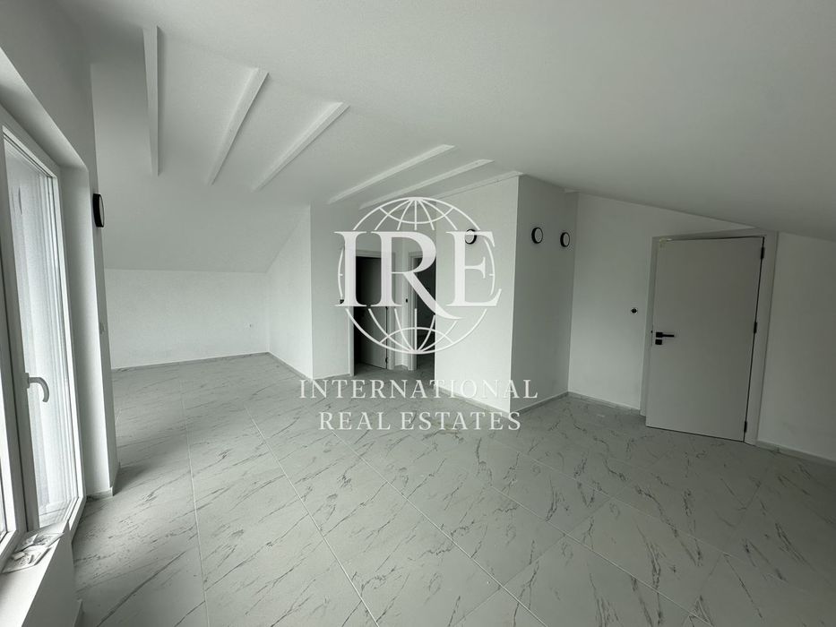 Къща в Добрич, област-гр.Балчик площ 218 цена 235000