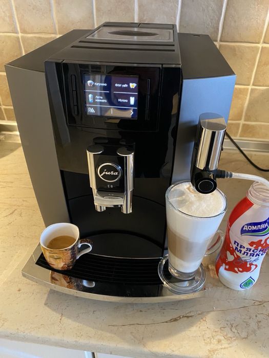 Кафемашина Jira E8