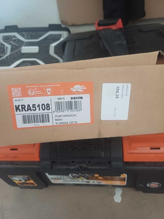 Крепление топкейса