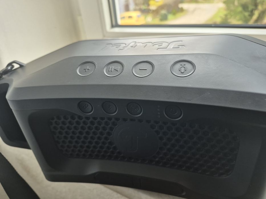 Boxa portabila premium Teufel Rockster Cross