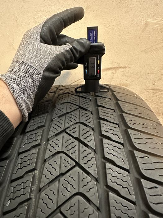 Гуми 275/40/19 PIRELLI Sottozero Winter RUN FLAT