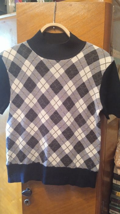 Безрукавки на 48/50 размер