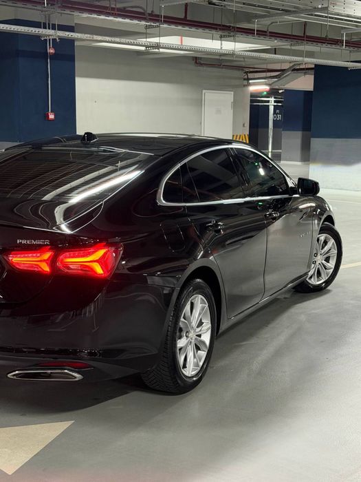 Malibu 2 Qora srochni sotiladi