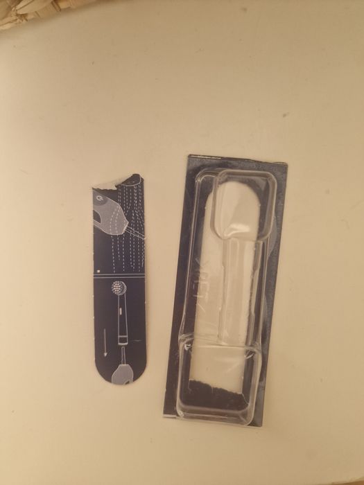 Periuta de dinti Oral B