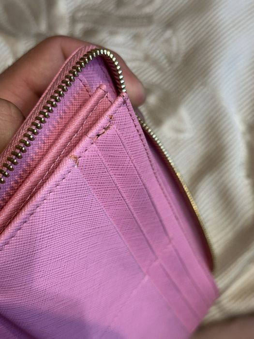 Портмоне Prada Saffiano Leather Zip-Around Wallet