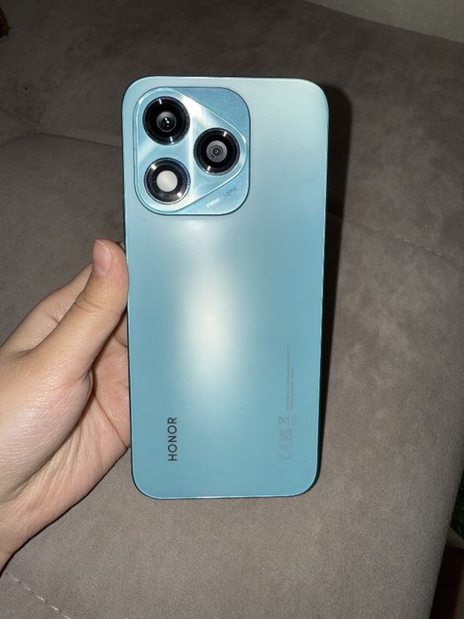 Продам Хонор 400лайт 5ж