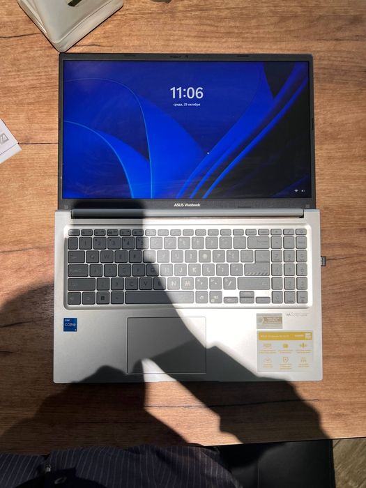 Noutbuk ASUS  vivobook
