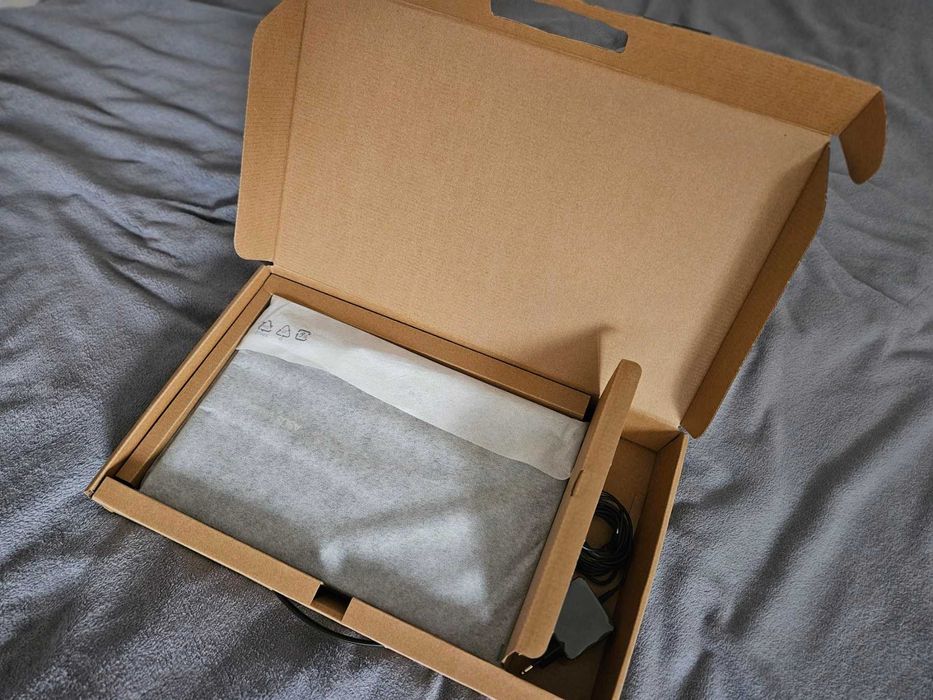 Лаптоп ASUS Vivobook 15 Intel Core i7-1165G7 16GB RAM 512GB SSD + 32GB