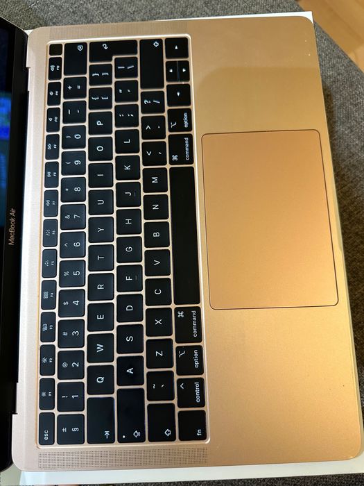 MacBook Air 2019