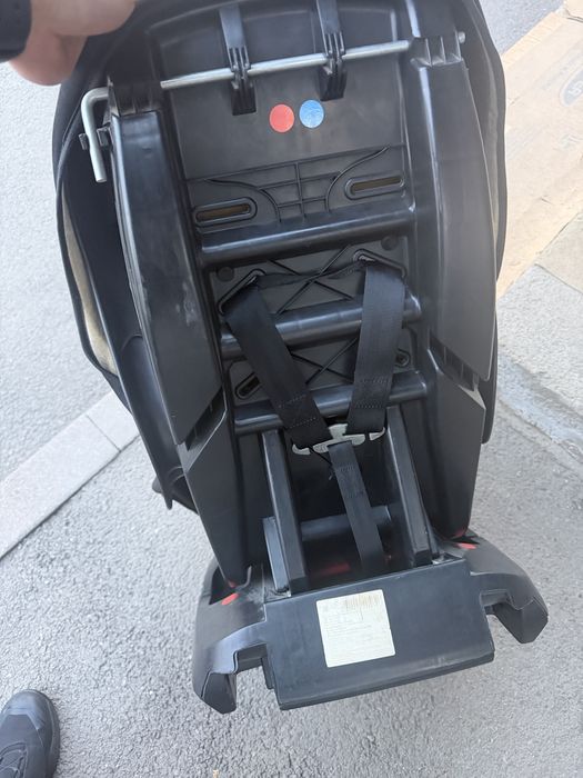 Авто кресло для машины