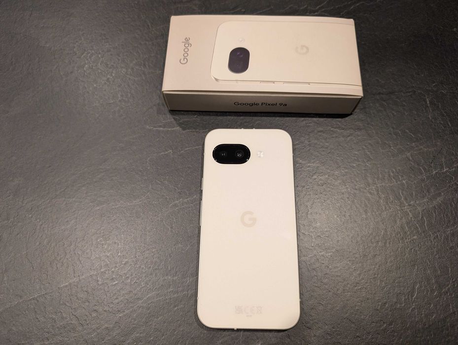 Google Pixel 9A в гаранция - неразличим от нов