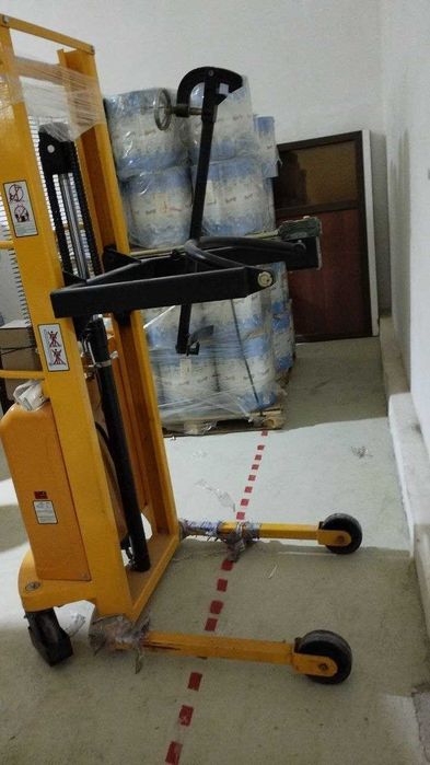 ручной гидравлический штабелер для бочки