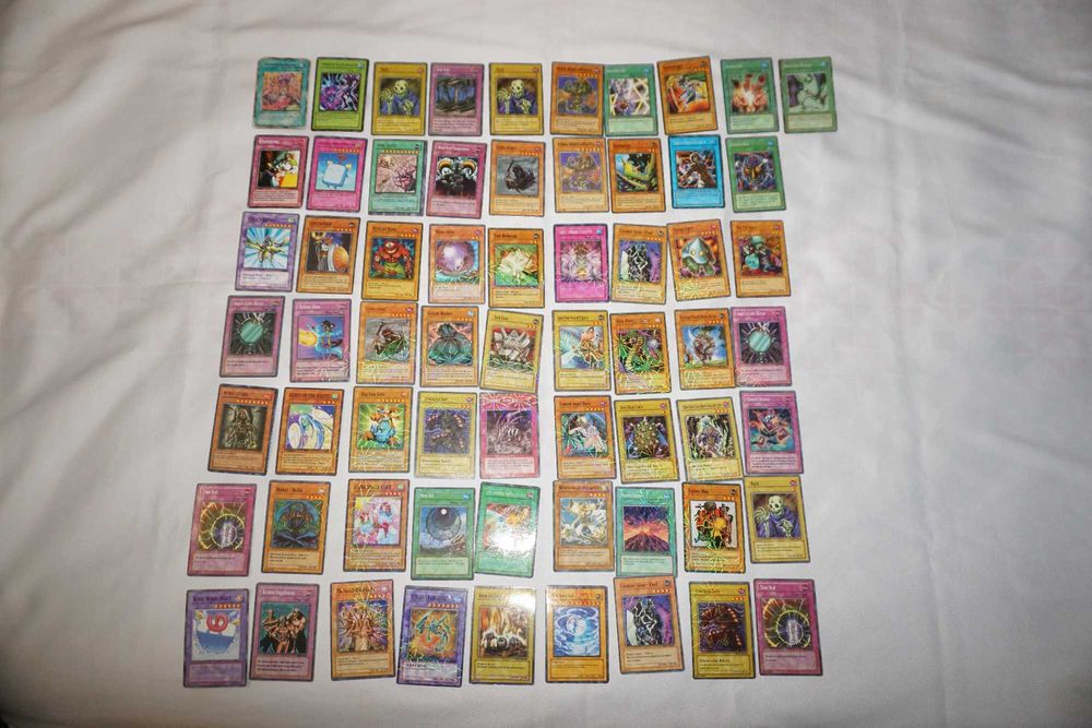 Лот от 1.4кг Различни Игри с Карти Yu-Gi-Oh/Duel Masters/Turtles Ninjas/Fixeez/Свежите Супергерой