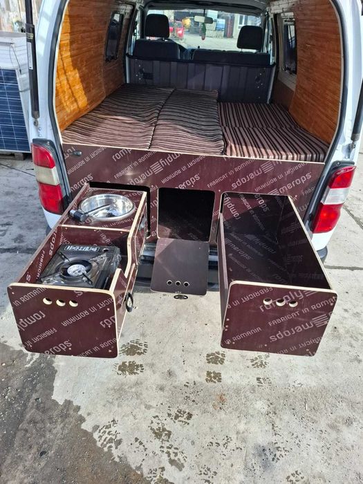 Toyota 4×4 mini-camper