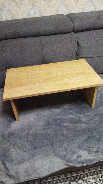 Продам столик для ноутбука