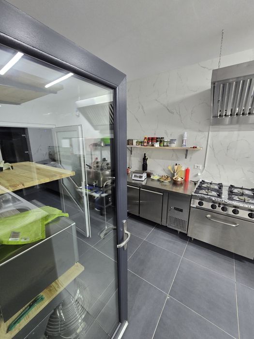 Spatiu comercial de închiriat în Preutești Suceava