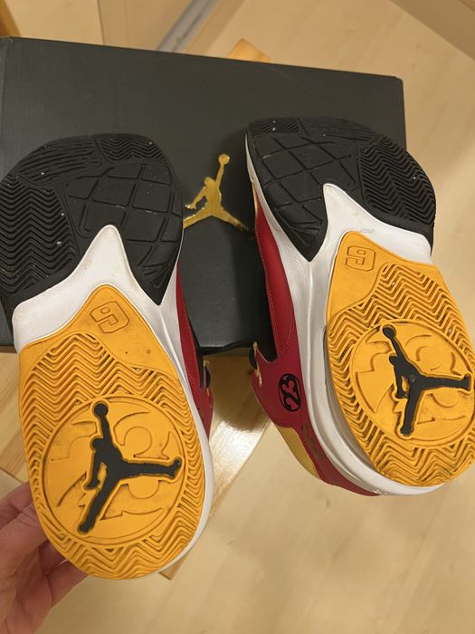 Nike Jordan Max Aura 3 SE (GS) marime 39