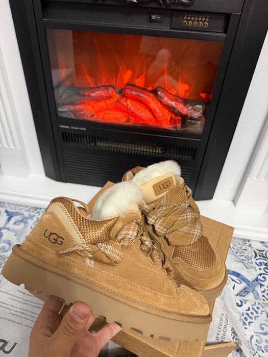 Ugg Lowmel Premium