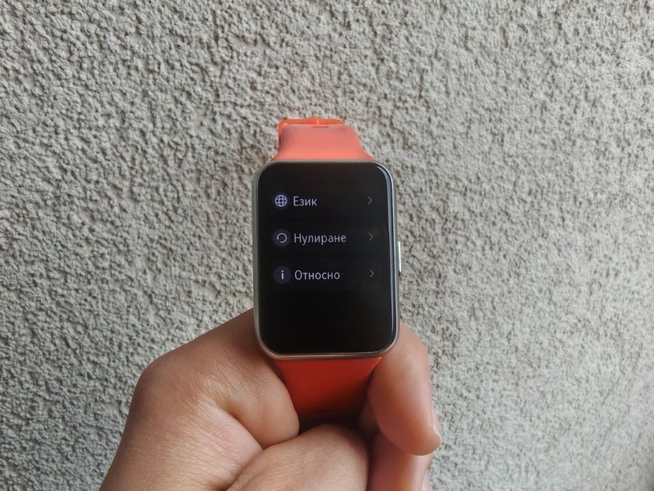Huawei watch fit 2 в много добро състояние