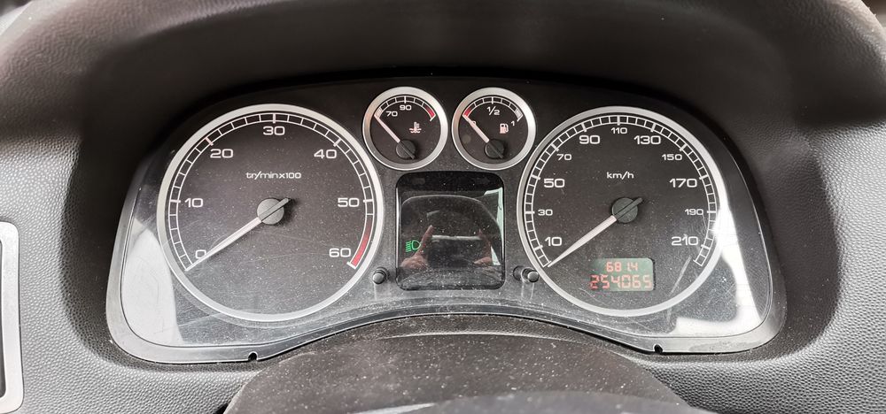 Пежо Peugeot 307 1.6 Hdi  109k.c