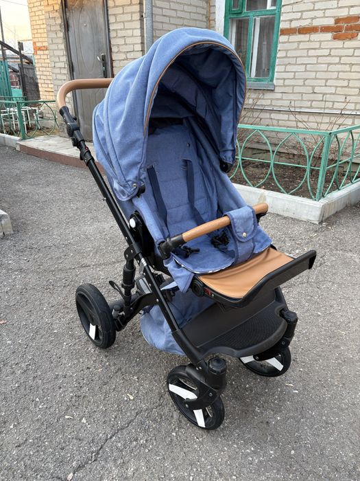 Коляска Lonex 2 в 1