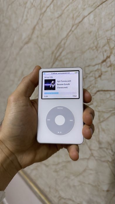 iPod Classic 5th Generation 60-GB