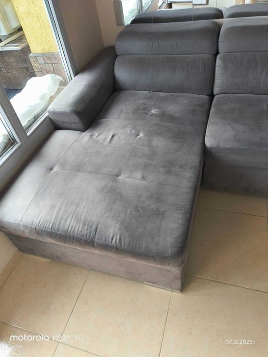 Разтегателен диван с ракла