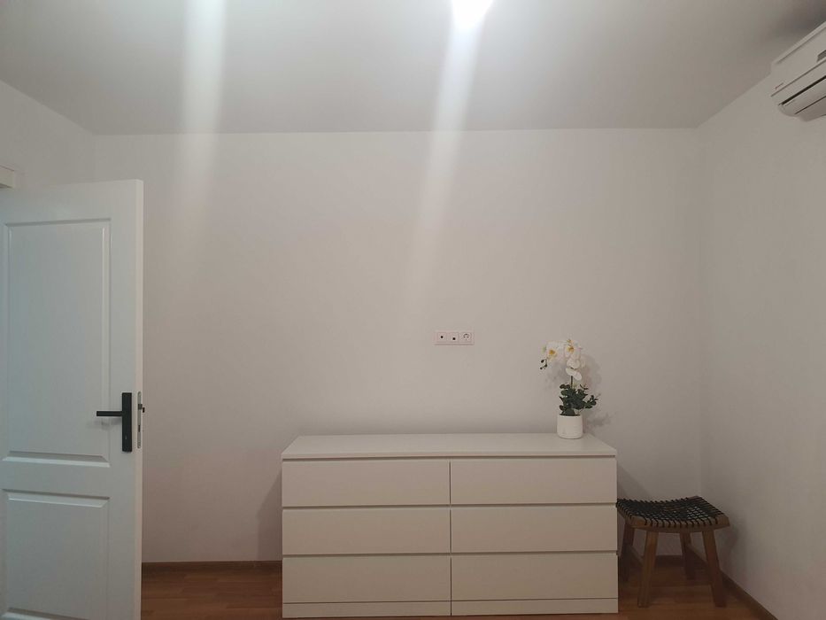 apartament 2 camere- str.Dreptatii ,prima inchiriere, Lujerului