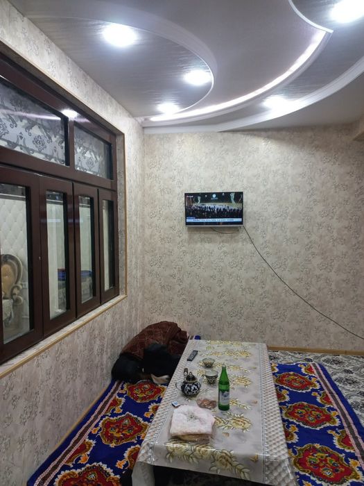 3 xonali kvartira sotiladi