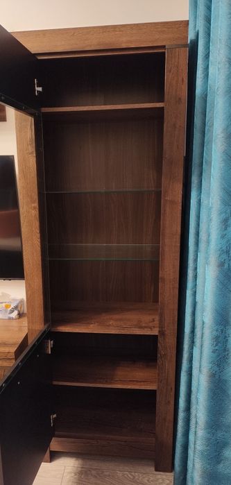 Dulap/Vitrină, Stejar Negru, 2 rafturi sticlă, din PAL, gama Balin