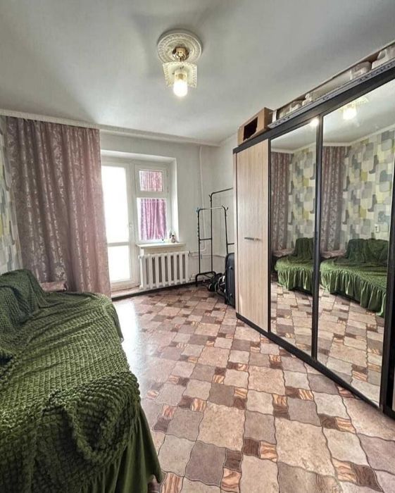 Продам  3- ком квартиру с ремонтом