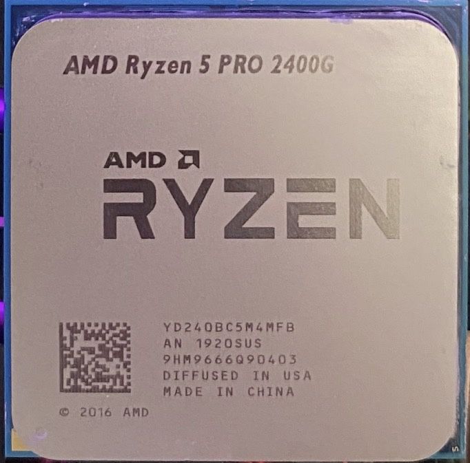 Процессор AMD Ryzen 5 PRO 2400G OEM