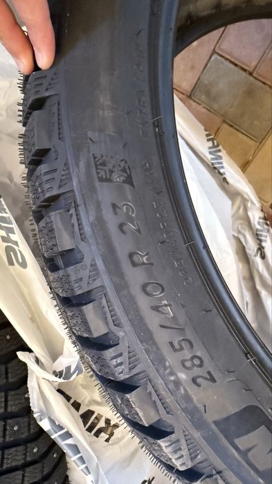 285/40/23 Michelin X-Ice North 4 (шип)