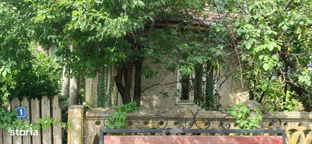 Teren cu deschidere mare 30 m