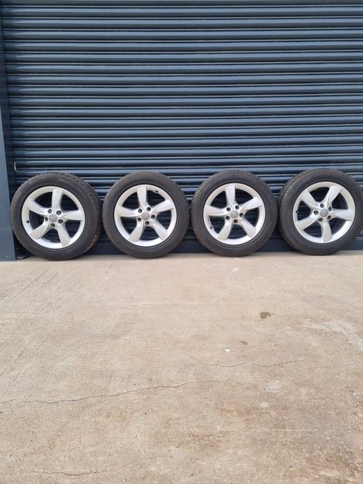 Оригинални Ауди джанти 17 5х112  с зимни гуми  225 55 17